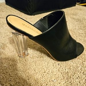 Black Shoedazzle Mule